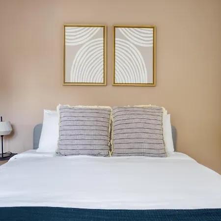 Belo Com Wc Privativo * Lisbona