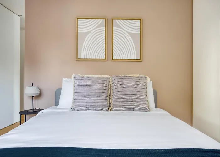 Belo Com Wc Privativo * Lisboa